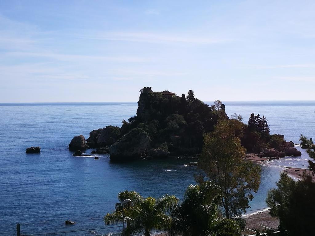 גיארדיני נאקסוס A&G Apartment Naxos-Taormina מראה חיצוני תמונה